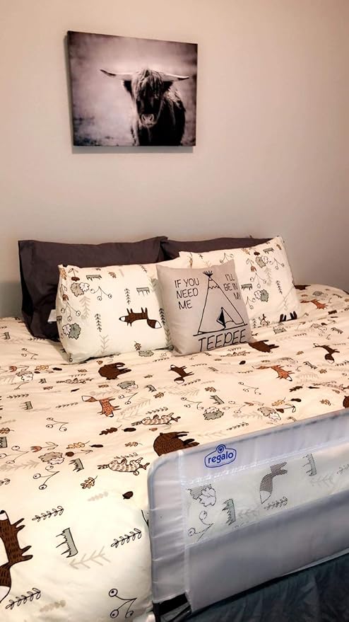 Houseri Beige Bear Comforter Set Twin Size 3 Pieces Toddler Girls Boys Woodland Theme Cartoon Bedding Sets Ultra Comfy Fox Rabbit Forest Animal Print Breathable Soft Bed Quilt Blanket Twin Kids Gift