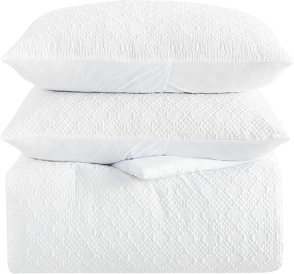 Wrangler - Queen Comforter Set, Soft & Smooth Bedding, Wrinkle-Resistant, 8 Piece Bed Set with Matching Sheet Set, Pillowcases and Throw Blanket for Couch or Bed (Sedona Geometric White)