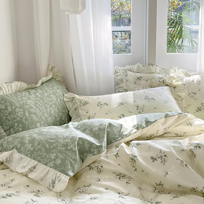 MKXI Queen Size Beige & Green Floral Comforter Set - 3 Piece Ruffled Lace Bedding Set with Reversible Design, Soft Aesthetic Cottagecore Style Green Leaf Comforter for Girls, Women, and Teens