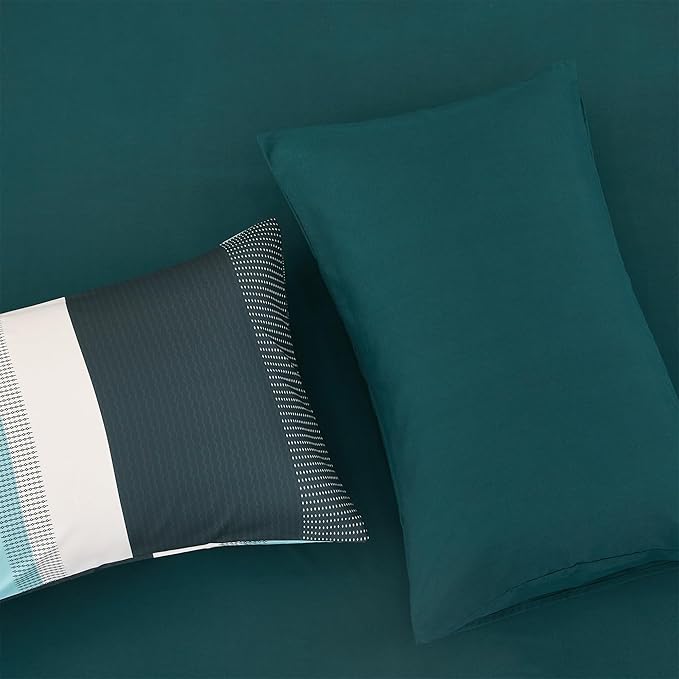 RYNGHIPY Emerald Green Colorblock Bedding Set: 8 Pieces Lightweight Fluffy Comforter Bedding Sets - Soft Microfiber Bed Set for All Seasons (Full,Emerald Green)