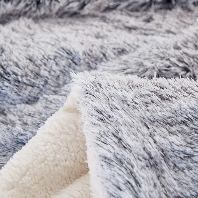 Joyreap 3-Piece Plush Shaggy Comforter Set, Twin Size Luxury Faux Fur Sherpa Reversible Bedding Comforter Set, Ultra Cozy Warm Fluffy Bedding Set for Winter (Gray n White, 68x86 inches)