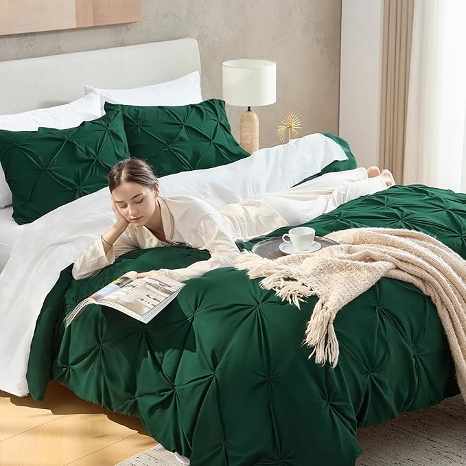 Andency Dark Emerald Green Comforter Set King(104x90Inch), 3 Pieces Pinch Pleat Bedding Comforters & Sets, Soft Microfiber Down Alternative Bed Set for Women Men