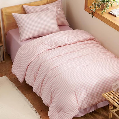 Nayoroom Gingham Comforter Set Queen Size Pink Plaid Checkered Comforter 3 Pieces Soft Lightweight Grid Dorm Bedding Set for All Seasons (1 Comforter, 2 Pillowcases)