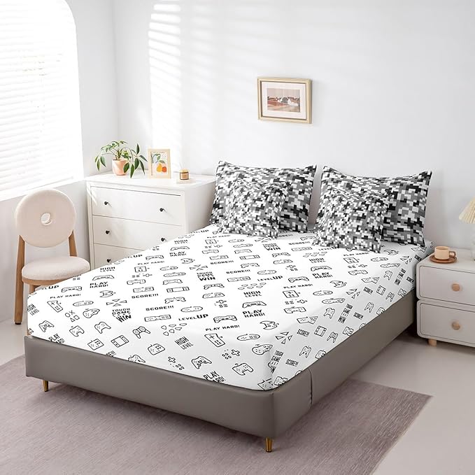 Grey Black Camo 7Pcs Comforter Set Queen Size,Geometric Pixelated Themed Bedding Set for Kids Girls Boys Teens Room Decor,Modern Camouflage Fitted Flat Sheet Video Games 2 Throw Pillow,2 Pillowcases