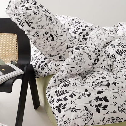 CLOTHKNOW White Black Comforter Set California King Black Floral Bedding Comforter Sets White Boho Bedding Sets Black Flowers Bed Comforter Sets