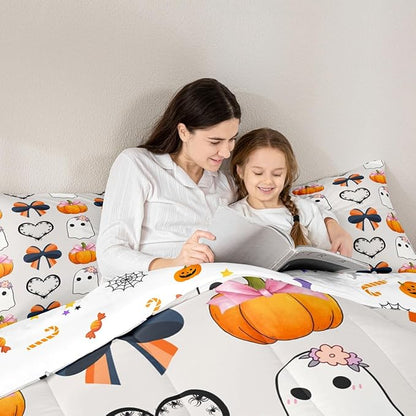 Erosebridal Fall Pumpkin Comforter Set King, Halloween Ghost Bedding Set, Bow Comforter for Kid Girls Teens Women Kawaii Room Decor, Black Love Heart Quilt with 2 Pillowcases