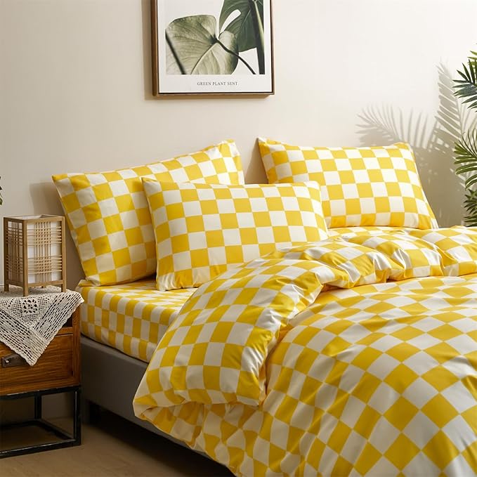 CLOTHKNOW Light Yellow Grid Queen Comforter Set Plaid Bedding Comforter Sets Checker Queen Comforter Light Yellow Queen Size Comforter Sets