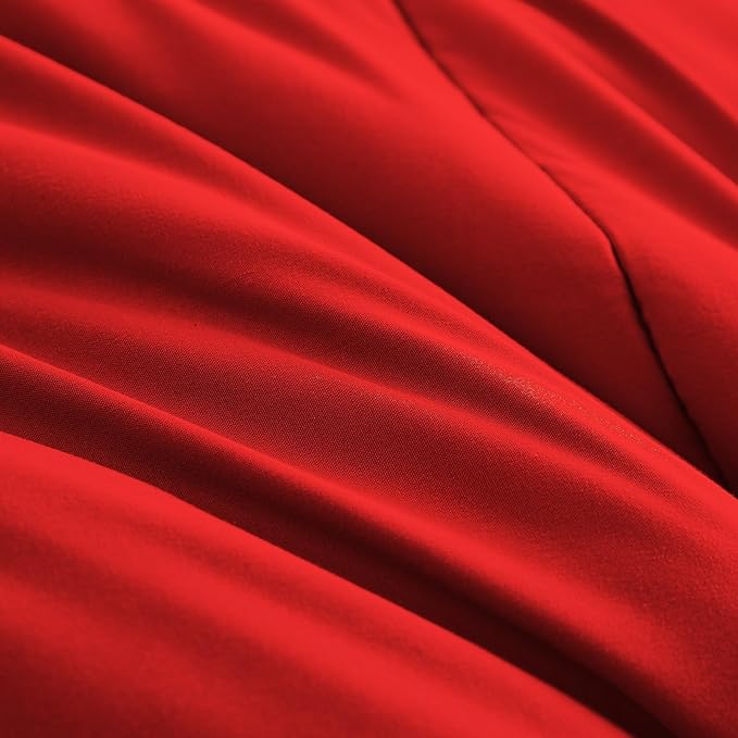 Maple&Stone Queen Size Comforter Set 7 Pieces Bed in a Bag - Down Alternative Bed Set with Sheets, Pillowcases & Shams, Soft Reversible Duvet Insert for Queen Bed, Black and Red