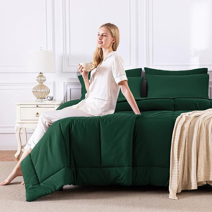 CozyLux Queen Comforter Set Emerald Green, 7 Pieces Bed in a Bag, Green Comforter Queen Size, All Season Bedding Sets with Stitch Quilted Comforter, Flat Sheet, Fitted Sheet, Pillowcases