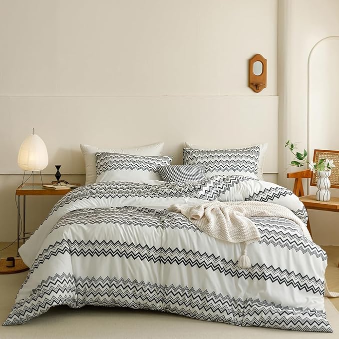 CLOTHKNOW Black White Full Size Comforter Sets 3Pcs Waves Striped Bedding Comforter Sets Black Grey White Farmhouse Comforter with 2 x Pillow Cases