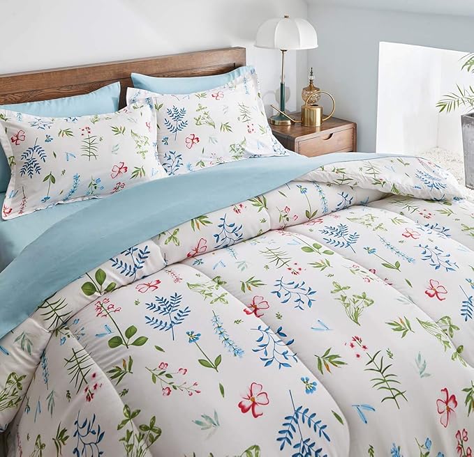 White Floral Comforter Sheet Set 7 Pieces Bed in a Bag King Size Green Blue Leaves with Red Flowers Reversible Bedding Set (1 Comforter 2 Pillow Shams 1 Flat Sheet 1 Fitted Sheet 2 Pillowcases)