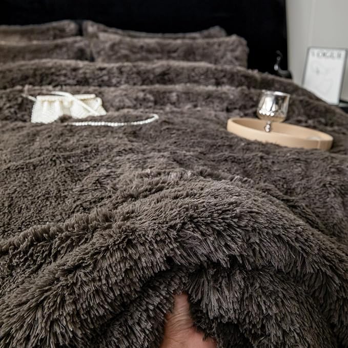 chovy Faux Fur Plush Gray Comforter Sets Twin/Full Size - Ultra Soft Shaggy Flannel Velvet Fluffy Fuzzy 3PC Bedding Set （Comforter x 1 Pillowcases x 2）