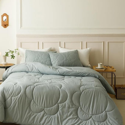 CLOTHKNOW Grayish Blue Full Comforter Set 3Pcs Daisy Puff Bedding Comforter Sets Dusty Floral Comforter Mineral Blue Comforter Sets Full