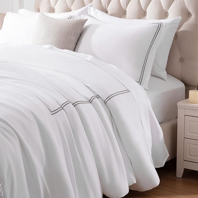 SLEEP ZONE Luxury Hotel Bedding Comforter Set 3-Piece Machine Washable, Lightweight Down Alternative Duvet Insert with Embroidered Stripes, Queen (90" x 95"), Grey Strips