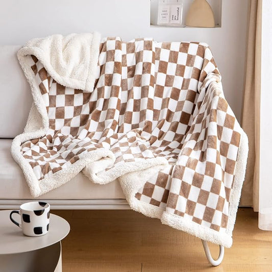 LOMAO Sherpa Throw Blanket Fleece Blanket with Checkered Pattern Soft Thick Blanket for Couch, Bed, Sofa Luxurious Warm and Cozy for All Seasons (Khaki, 60"x80")