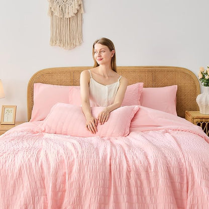 FUANNA Pink King Size Comforter Set 7 Pieces, Luxury Seersucker Bed in a Bag King for All Seasons, Soft King Bedding Set with Comforter, Flat Sheet, Fitted Sheet, Pillowcases & Shams for Bedroom