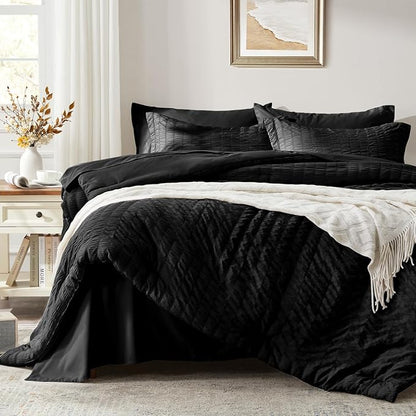 Zzlpp Black Queen Comforter Set 7 pieces, Seersucker Bed in a Bag with Comforter and Sheets, All Season Bedding Sets with 1 Comforter, 2 Pillow Shams, 2 Pillowcases, 1 Flat Sheet, 1 Fitted Sheet