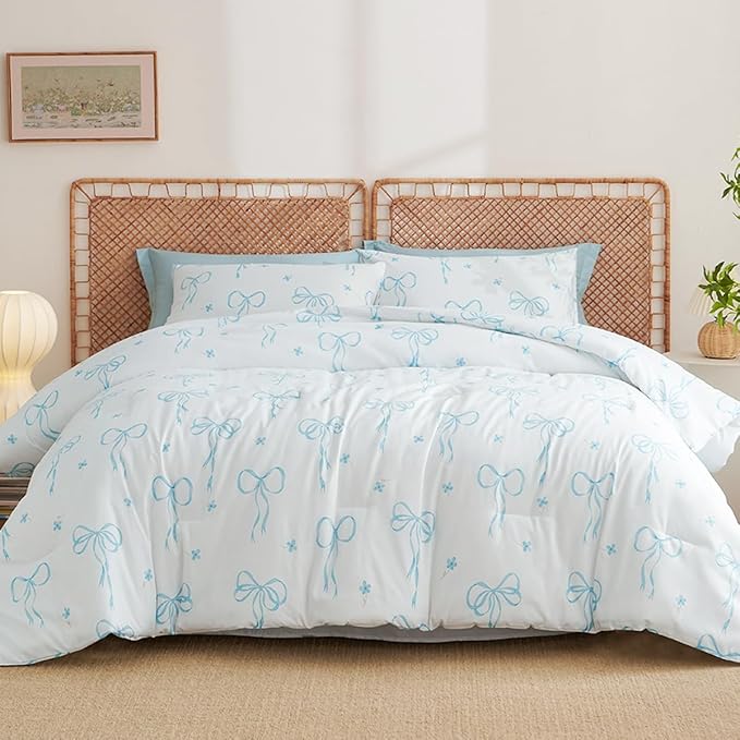 Twin Comforter Set White - Blue Bow Quilt Bedding Set 2 Pieces, Comforter Set Twin Size, Soft Lightweight Comforter(68‘’ x 90‘’) for Girl All Season & 1 Pillow Case(30‘’x20‘’)