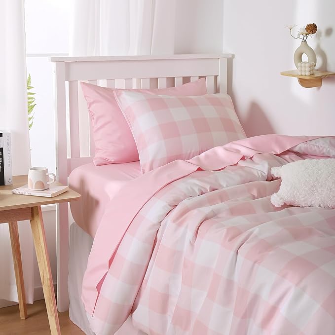 Wake In Cloud - Gingham Comforter Set, Plaid Buffalo Check Checkered Cottagecore Cute Geometric, Soft Lightweight Bedding, 3 Pieces, Pink, Twin/Twin XL Size