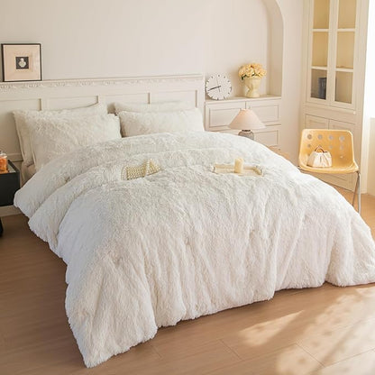 chovy Faux Fur Plush White Comforter Sets Twin/Full Size - Ultra Soft Shaggy Flannel Velvet Fluffy Fuzzy 3PC Bedding Set （Comforter x 1 Pillowcases x 2）