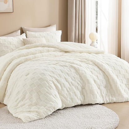 Litanika Fluffy Twin Size Comforter Set Cream, 3 Pieces Warm Sherpa Fleece Winter Bedding Set, Jacquard Checkered Plush Fuzzy Bed Set(1 Comforter, 2 Pillowcases)