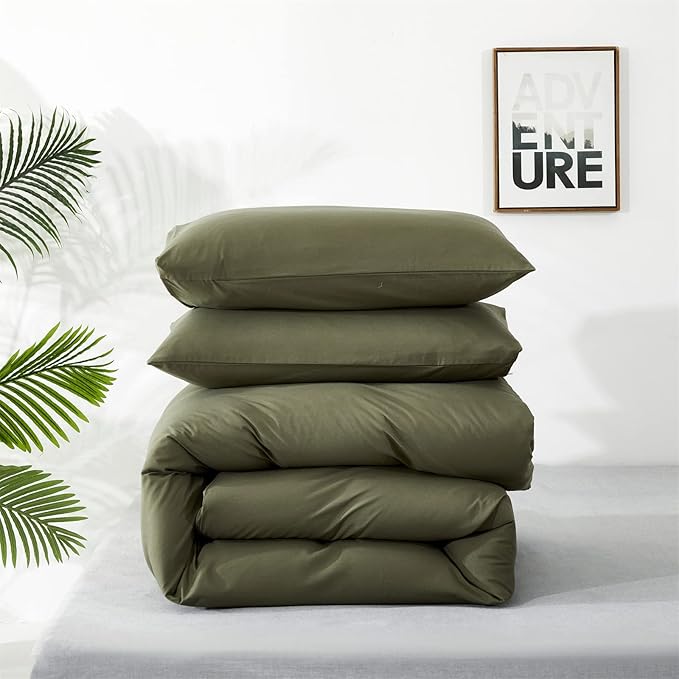 Wellboo Olive Green Comforter Sets King Size Solid Dark Green Bedding Comforters Cotton Plain Army Green Soft Cozy Quilts Women Men Dark Grass Green Blankets Modern Minimalist Hunter Green Comforters