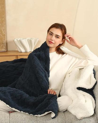 Heating Blanket Twin Size Extra-Thick and Warm Electric Blanket with 10 Hour Auto Off & 5 Heating Levels, 3D Pattern Design and Overheating Protection, Navy Blue
