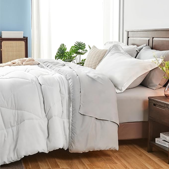 BEDELITE Twin XL Comforter Set 5 Pieces Bed in A Bag - Soft Microfiber Reversible Twin Extra Long White Bed Set with Comforters, Sheets, Pillowcase & Sham, Cozy Bedding Sets for College Dorm Room