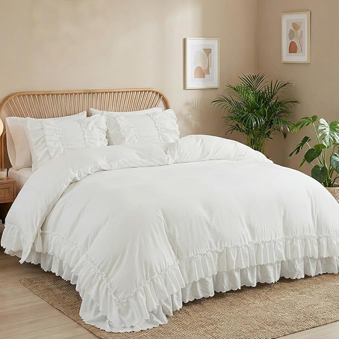 Herside White Ruffle Comforter Set King Size,Shabby Chic Bedding Set Soft Fluffy Boho Comforter Set for All Season,Vintage Bedding Ruffled 3 Pcs Microfiber Lightweight Quilt Set for Women Girls