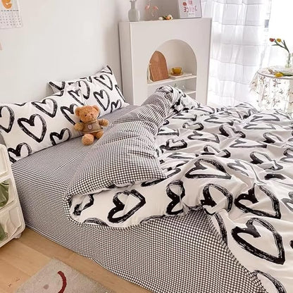 CLOTHKNOW Black White King Size Comforter Set 3Pcs Love Shape Bedding Comforter Sets Soft All Season Black Plaid Comforter with 2 x Pillow Cases