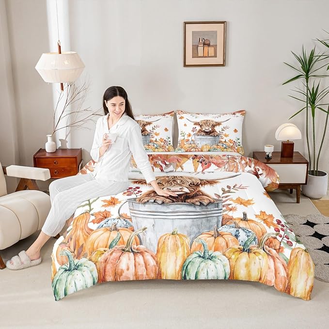 Highland Cow Bedding Set Toddler Size Cute Farm Animals Rustic Comforter Set for Kids Teens Bedroom Decor Fall Maple Leaf Pumpkin Soft Polyester Quilt Duvet Orange Duvet Insert,1 Pillowcase