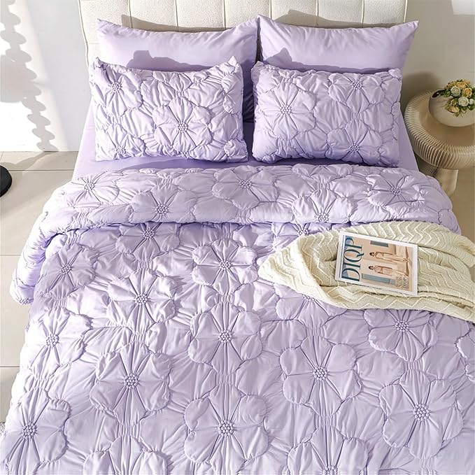 Lavender Pinch Pleat Comforter Set Queen Size-7 Pieces Bedding Comforter Bed in A Bag-Lightweight Microfiber Bedding Set with Comforter,Fitted Sheet,Flat Sheet and Pillow Shams-90 x90