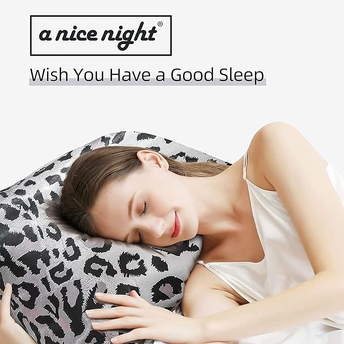 A Nice Night Leopard Printed，Silver Grey Satin Silky Soft Quilt Sexy Luxury Super Soft Microfiber Comforter Quilt Bedding 5PCS Comforter Set, Light Weighted (Silver, Queen(88-by-88-inches))