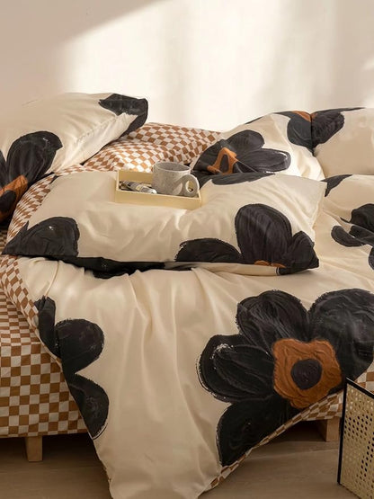 KAREVER Black Floral Comforter Set Black Botanical Bedding Cal King Women Modern Elegant Chic Blankets Lightweight Black Sunflower Reversible