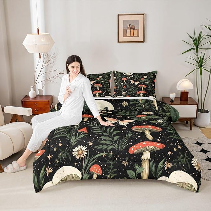 Erosebridal Red Mushroom Bedding Set Toddler for Kids, Gothic Moth Comforter Set Butterfly Vintage Plants Boho Floral Comforter for Boys Girls Teens Women Men, Moon and Starry Star Black Quilt