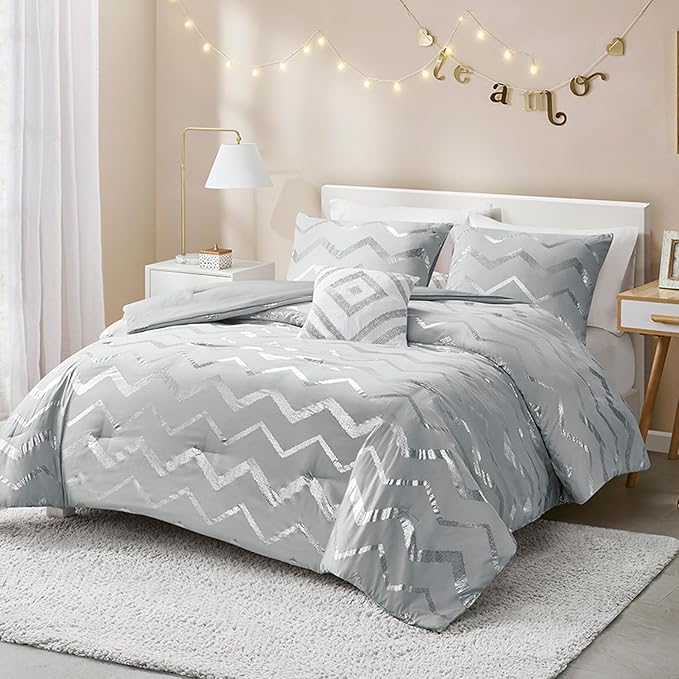 Codi Silver and Grey Bedroom Set, Gray Girls Bedding Comforter Sets Queen and Full Size, 4 Pieces for Women - All Seasons Warm