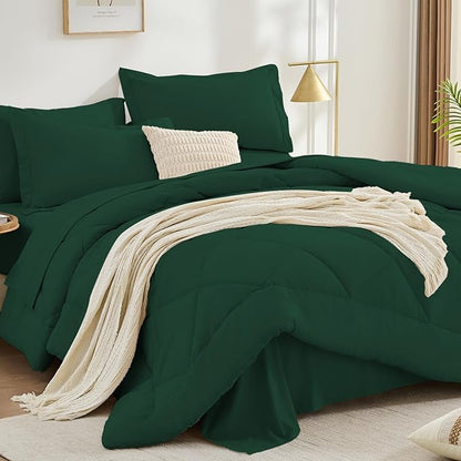FUANNA 7 Pieces Queen Comforter Set, All Season Bed in a Bag Queen Size, Luxury Soft Bedding Sets with Comforter, Flat Sheet, Fitted Sheet, Pillowcases & Pillow Shams, Emerald Green