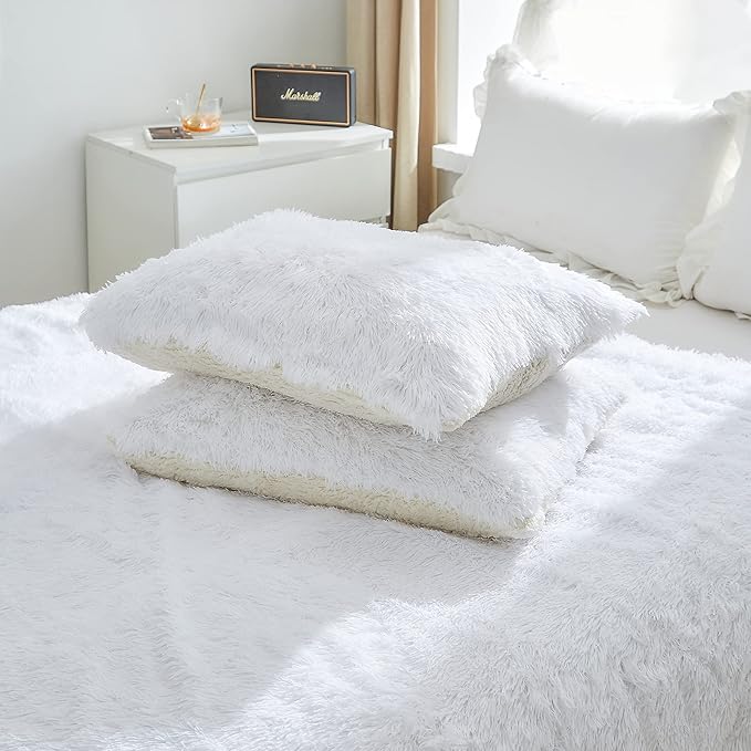 Flysheep Luxury Faux Fur Full/Queen Size Winter Comforter Set Shaggy Velvet Pure White Long Hair, 3 Pieces Plush Flannel Sherpa Backing Reversible Soft Microfiber Super Warm Bedding Set for Holiday