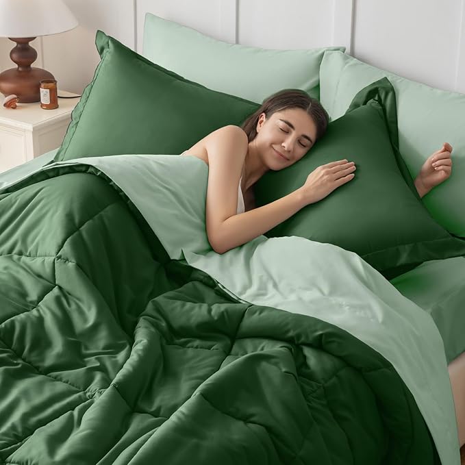 JOLLYVOGUE California King Comforter Set, Ultra-Soft Bed in a Bag 7 Pieces, Oeko-TEX Certified Bedding Set with Down Alternative Comforter, Sheets, Pillowcases & Shams, Dark Green & Light Green