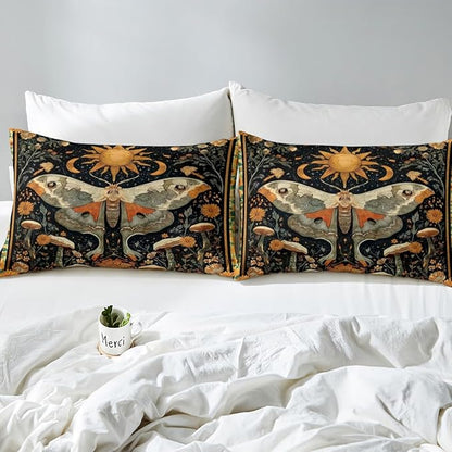 Erosebridal Mystical Luna Moth Twin Bedding Set, Halloween Moth Mushroom Comforter Set, Bohemia Floral Black Comforter for Teens Women Men for Boho Room Decor, Vintage Aesthetic Quilt