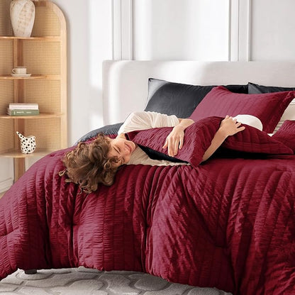 MUXHOMO 7 Pieces King Comforter Set, Seersucker Bed in a Bag King Size, All Season Luxury Bedding Set with Comforter, Flat Sheet, Fitted Sheet, Pillowcases & Shams, Red & Black