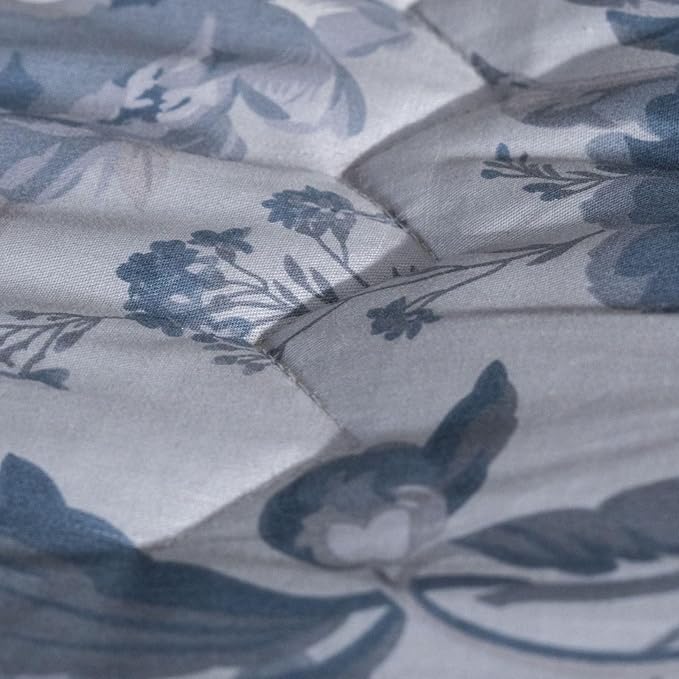 Cotton Comforter King Size Set – Light Grey Blue Botanical Floral Bedding, Soft & Breathable Cotton Shell Comforter, All-Season Down-Alternative Filling, 1 Comforter & 2 Pillow Shams