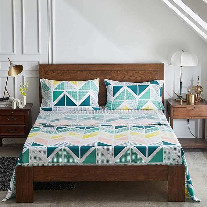 UOZZI BEDDING Bed in a Bag 7 Pieces Queen Size Yellow Green Triangles Print - Soft Microfiber Reversible Bed Comforter Set (1 Comforter 2 Pillow Shams 1 Flat Sheet 1 Fitted Sheet 2 Pillowcases)