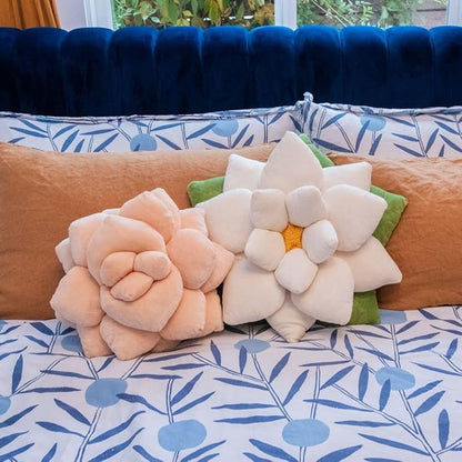 Green Philosophy Co. Poinsettia Pillow - Marshmallow White