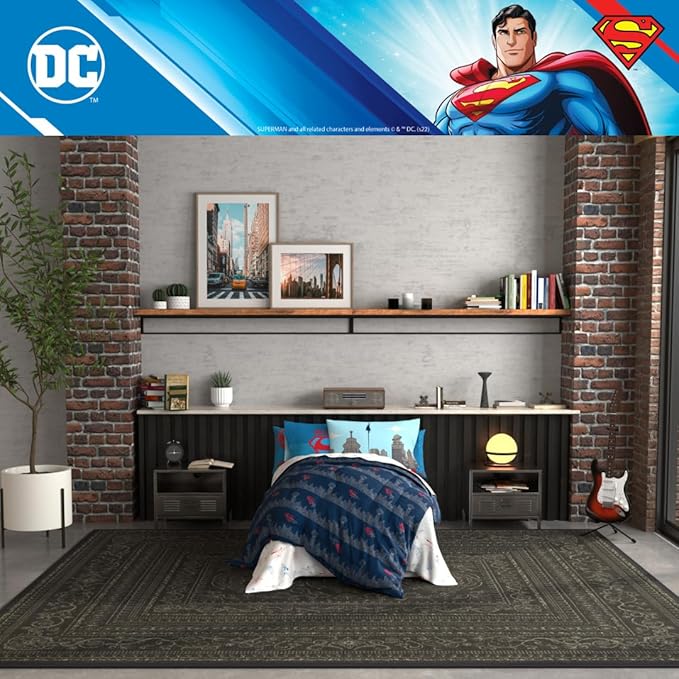 Superman DC Comics Kids Bedding Super Soft & Cozy Reverisble Microfiber Comforter and Sheet Set with Sham, 5 Piece Twin Size, (Officially Licensed Product) by Franco