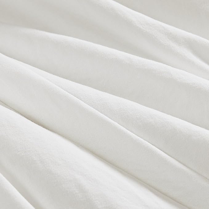 WRENSONGE Queen Comforter Set - 3 Pieces Prewashed White Comforter Soft Lightweight Bedding for All Seasons, Fluffy Down Alternative Comforter Queen Size with 2 Pillow Shams