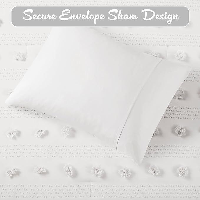 Intelligent Design Queen Duvet Cover Set, Clipped Jacquard Duvet Set Chic Pompoms Accent, All Seasons Lightweight Microfiber Bed Cover for Comforter with 2 Shams, Lucy, Full/Queen Ivory 3 Piece