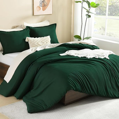 Litanika Dark Emerald Green Queen Comforter Set, 3 Pieces Solid Forest Bedding Set, All Season Fluffy Bed Set (90x90In Comforter & 2 Pillowcases)