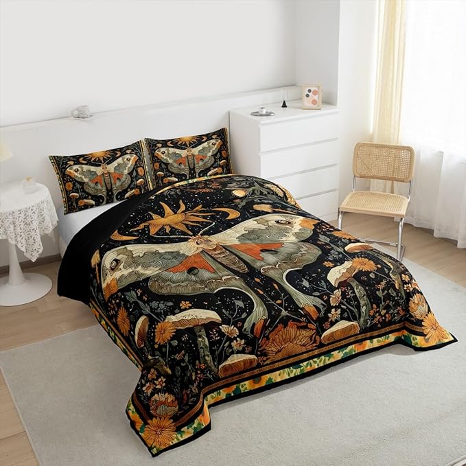 Erosebridal Mystical Luna Moth Comforter Set Full, Halloween Moth Mushroom Bedding Set, Bohemia Floral Black Comforter for Teens Women Men for Boho Room Decor, Vintage Aesthetic Quilt