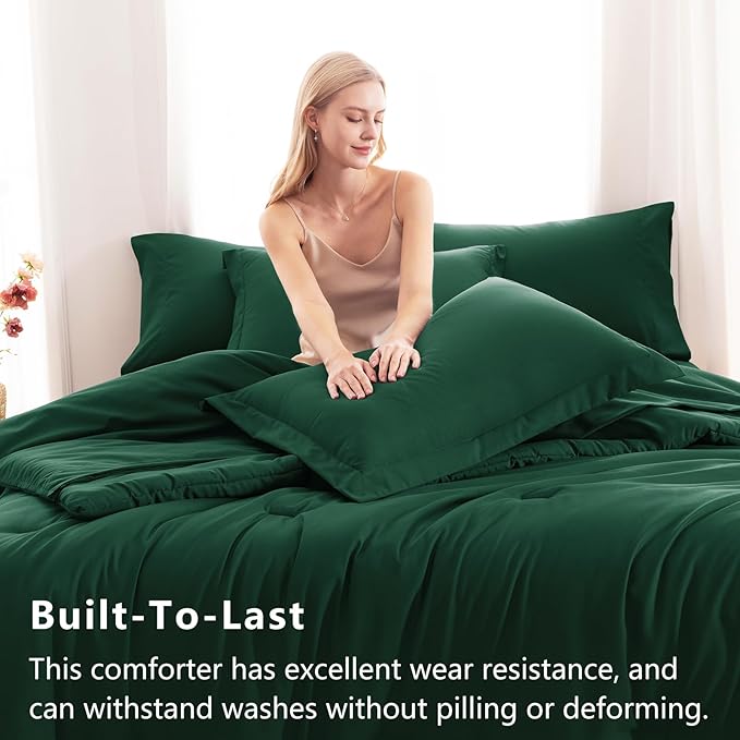 CozyLux Queen Comforter Set Emerald Green, 7 Pieces Bed in a Bag Bedding Comforter Set with Sheets, All Season Boho 7PC Bed Set with Comforter, Fitted Sheets, Flat Sheets, Pillow Shams and Pillowcases